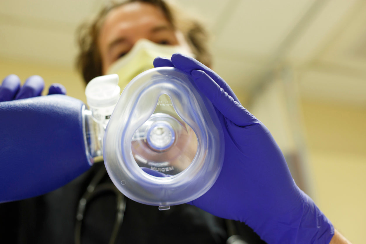 Mit dem Ambu Mark 4 Wiederbelebungsbeutel Leben in die Notfallversorgung bringen