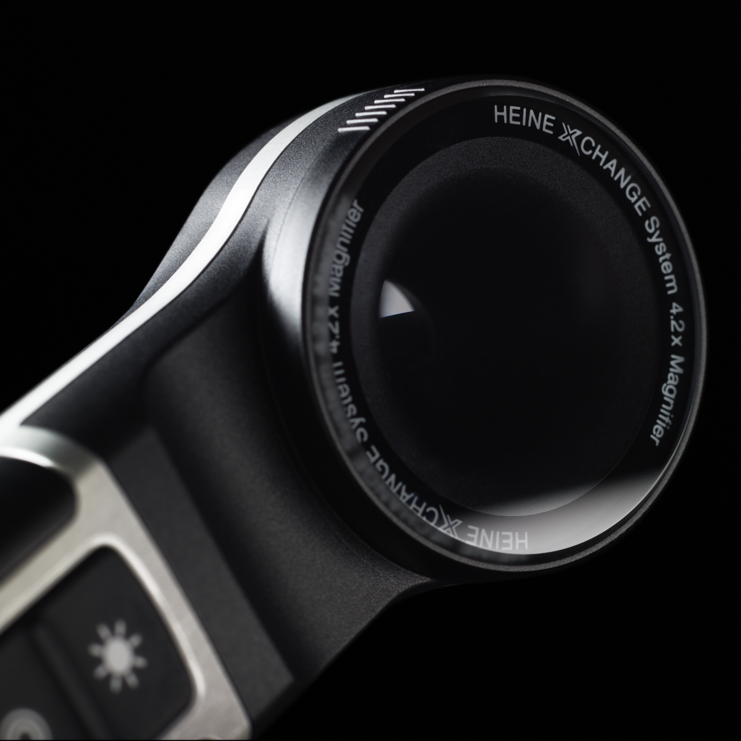 Otoscopio Heine BETA X con ingrandimento 3x