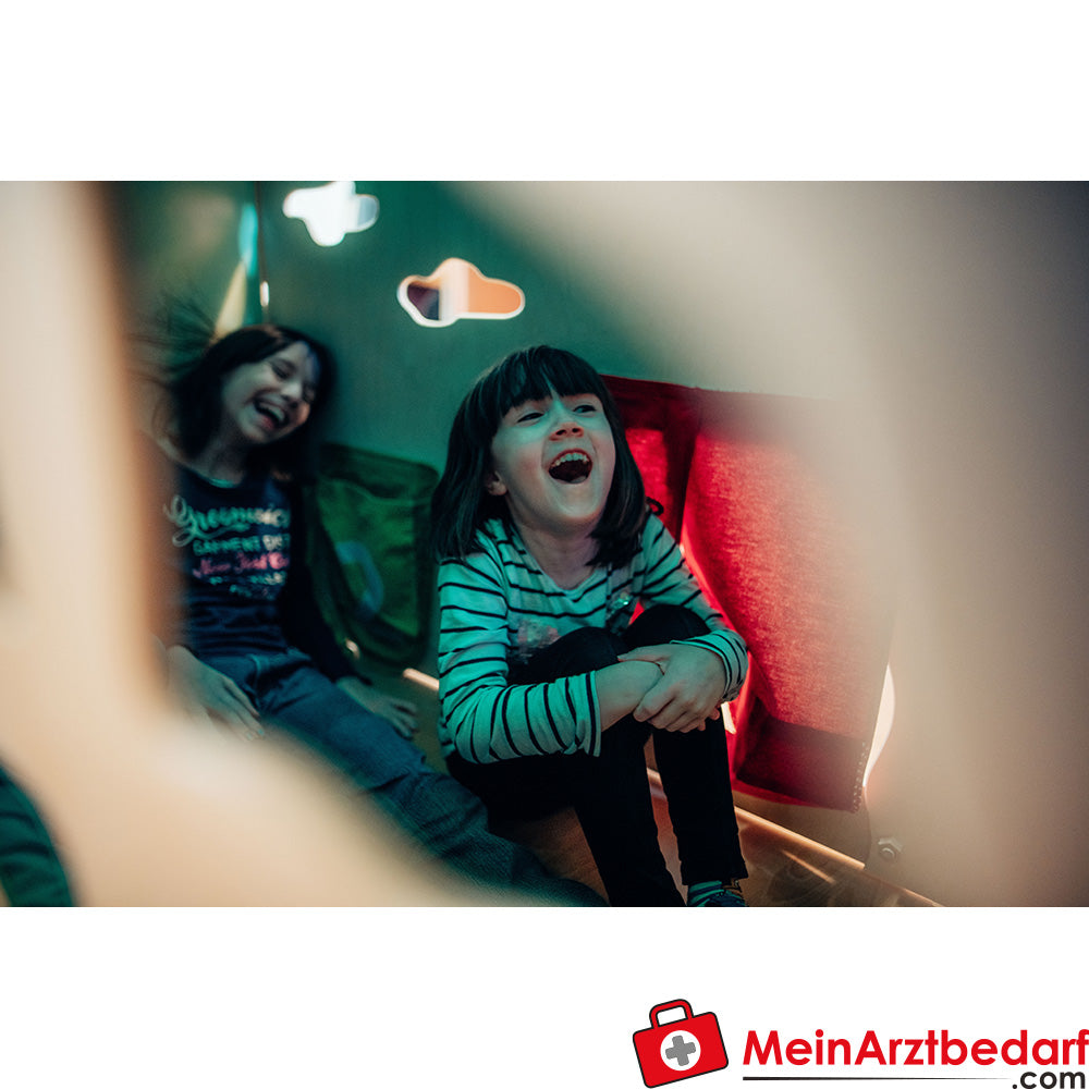 Fix&Foxi Playhouse by KuWiH - Das Kinder-Spielhaus aus Vollholz.