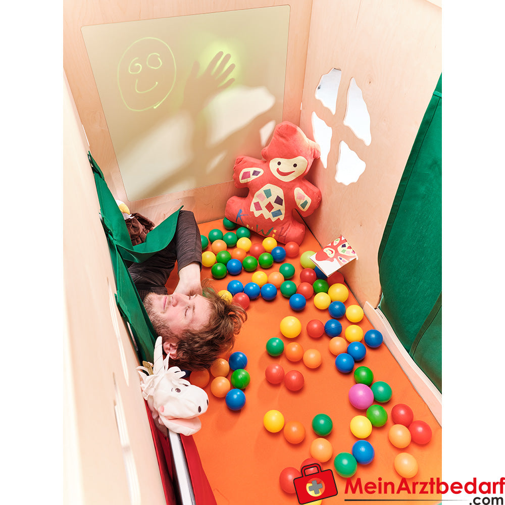 KuWiH Spielhöhle aus Vollholz 119×90×80 cm TÜV-geprüft, modular, werkzeuglos.