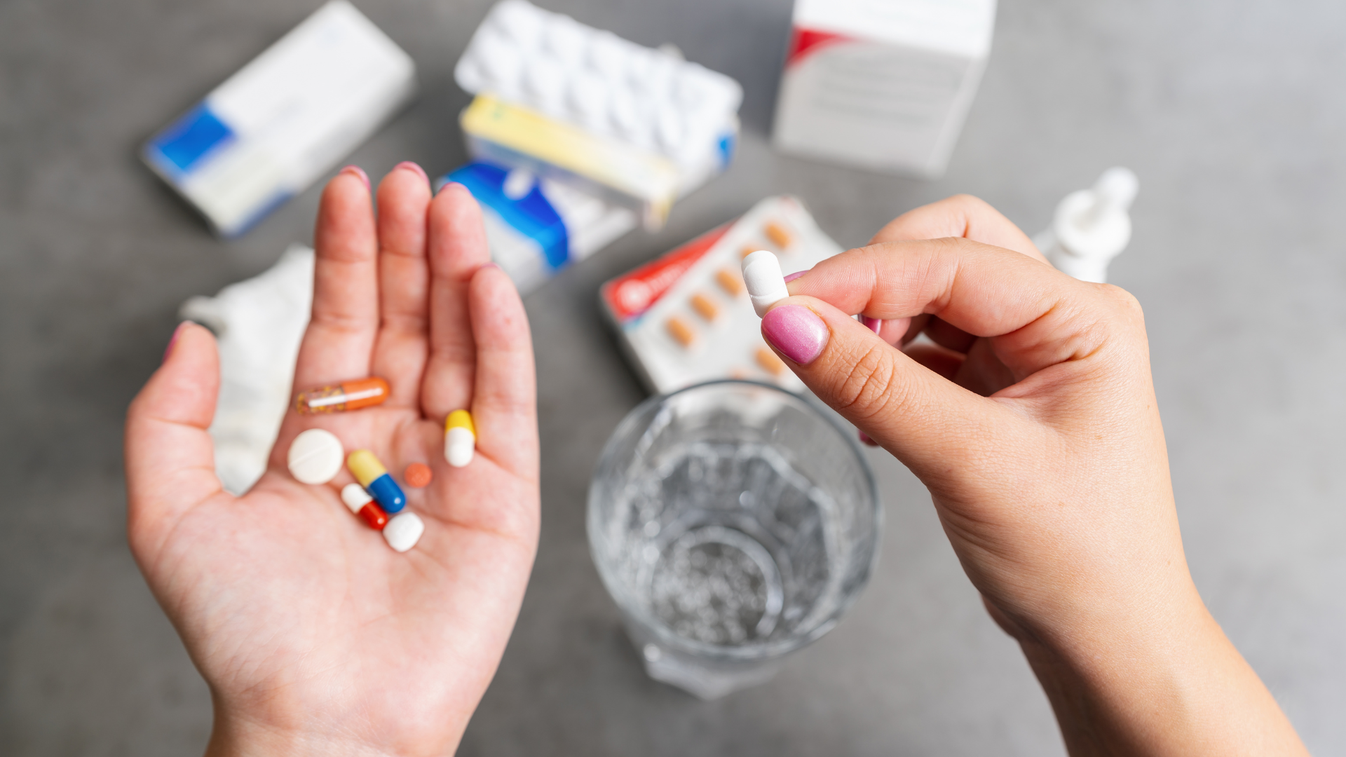 Comment les médicaments doivent-ils être avalés ? | MeinArztbedarf.com