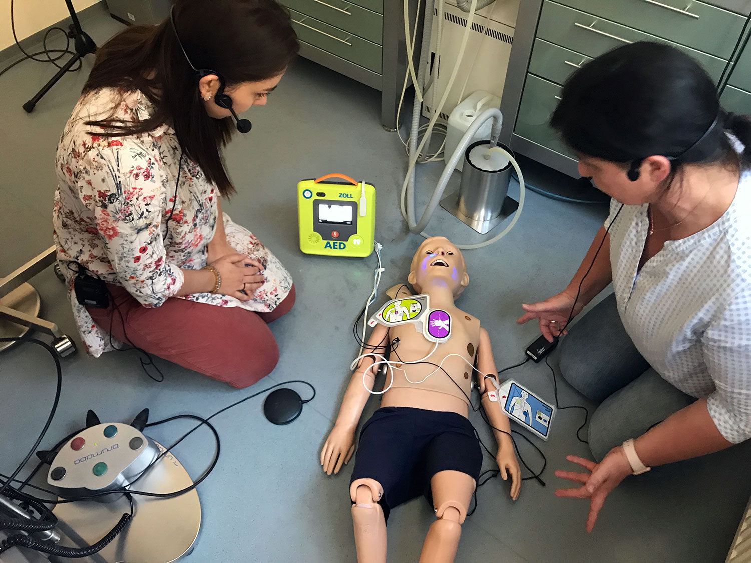 Defibrillator Zoll AED Plus Trainer 2: Für Schulungen bestens geeignet