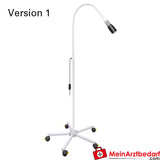 LUXAMED LED Untersuchungsleuchte FOCUS auf 5-Fuß-Stativ, weiß.