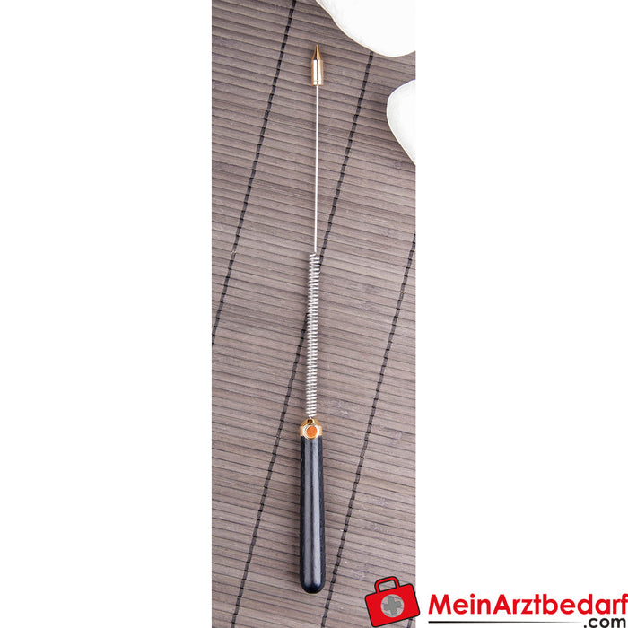 Berk tensor with wooden handle